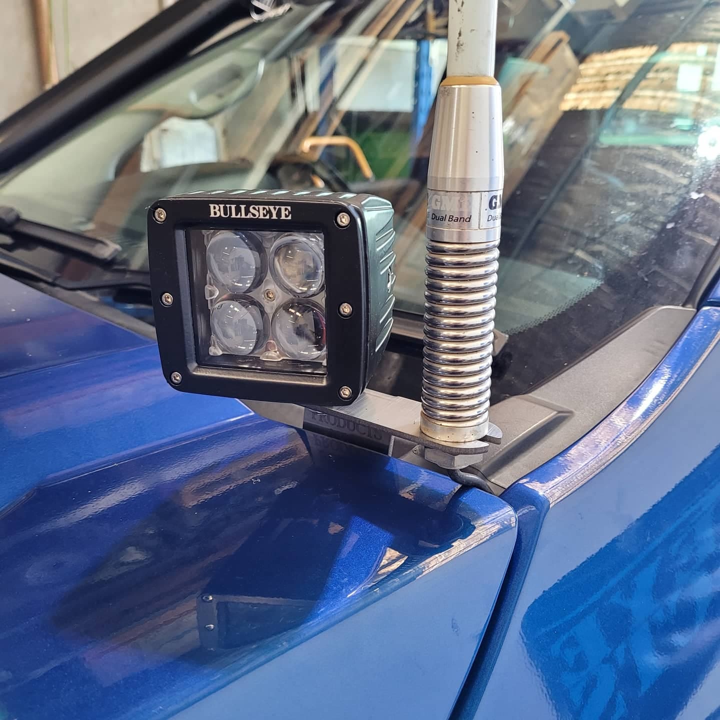 Mazda BT-50 (2021+) Bonnet Aerial and Light Bracket