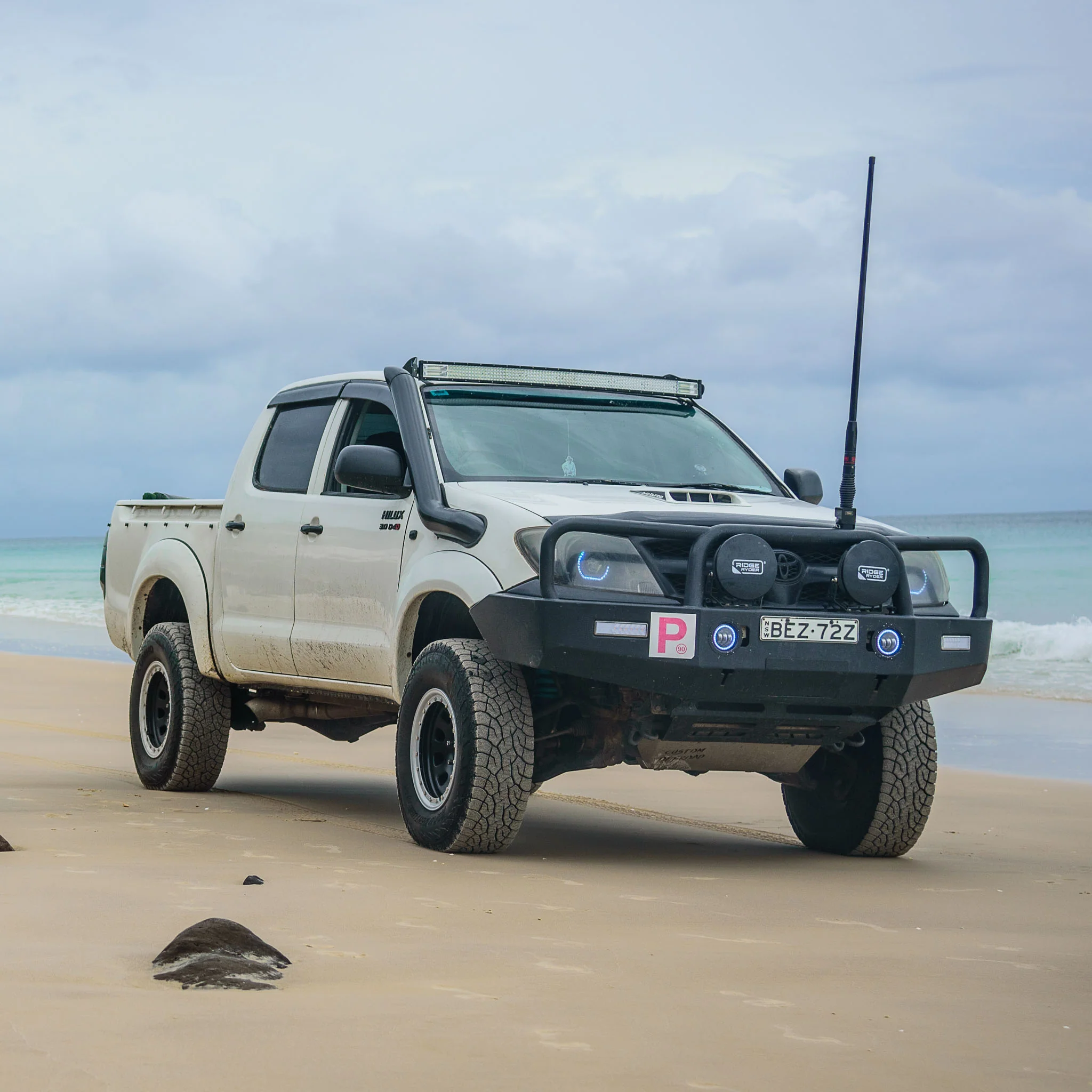 Toyota Hilux N70 42" Curved Windscreen Mounting Brackets