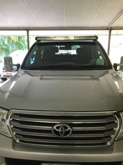 Toyota Landcruiser 200 Series 50" Curved Windscreen Mounting Brackets - Image 3